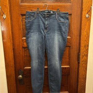 Old Navy Women's Dark Blue Skinny Jeans